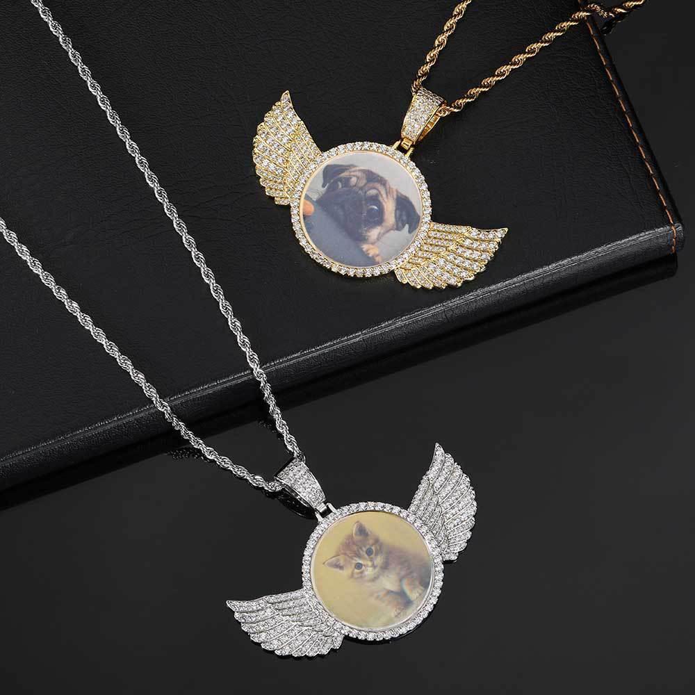 Customized Angel Wings Medallions Photo Locket